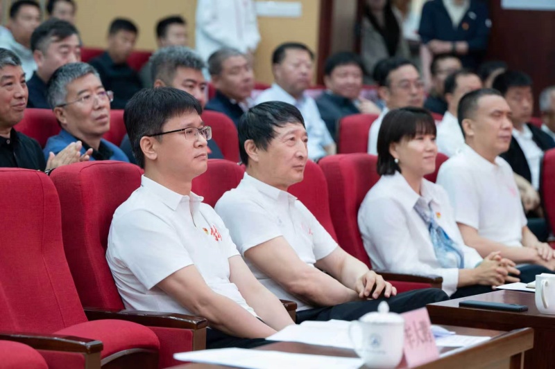 省体育局举办树立和践行正确政绩观学习教育专题党课暨赛风赛纪培训活动(图2)