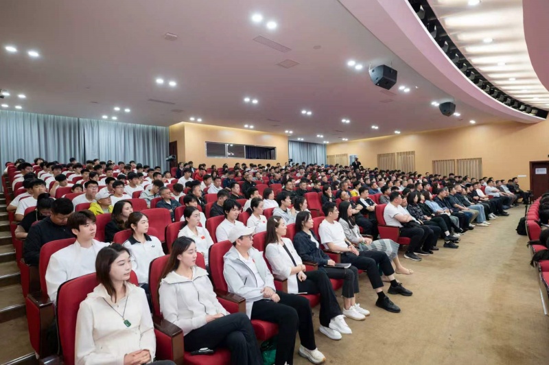 省体育局举办树立和践行正确政绩观学习教育专题党课暨赛风赛纪培训活动(图3)