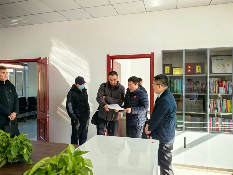 省体育局赴包保村开展走访慰问以务实举措助力乡村振兴(图1)